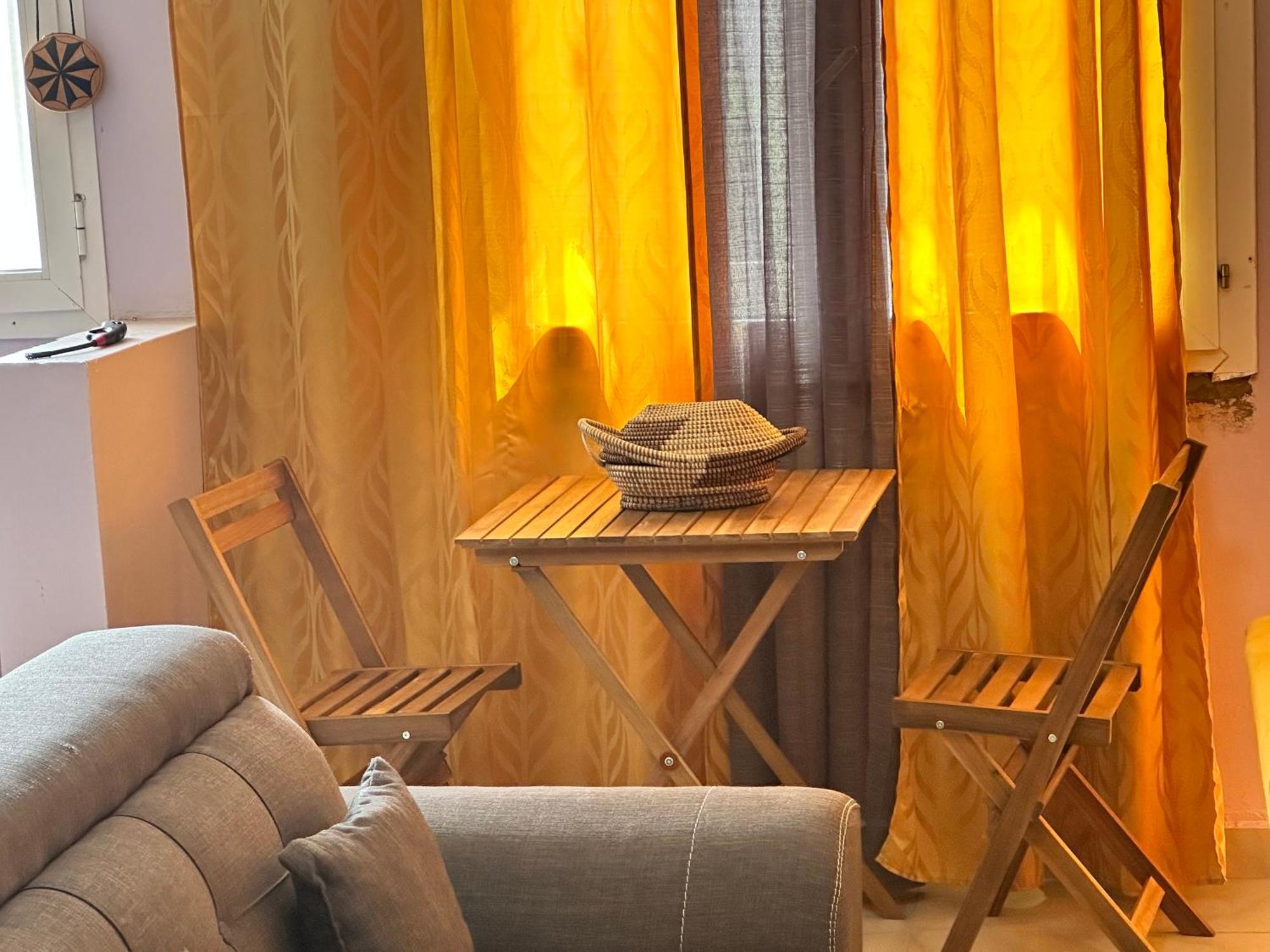 Residences Primis Thies - Appartements Et Chambres Exterior foto