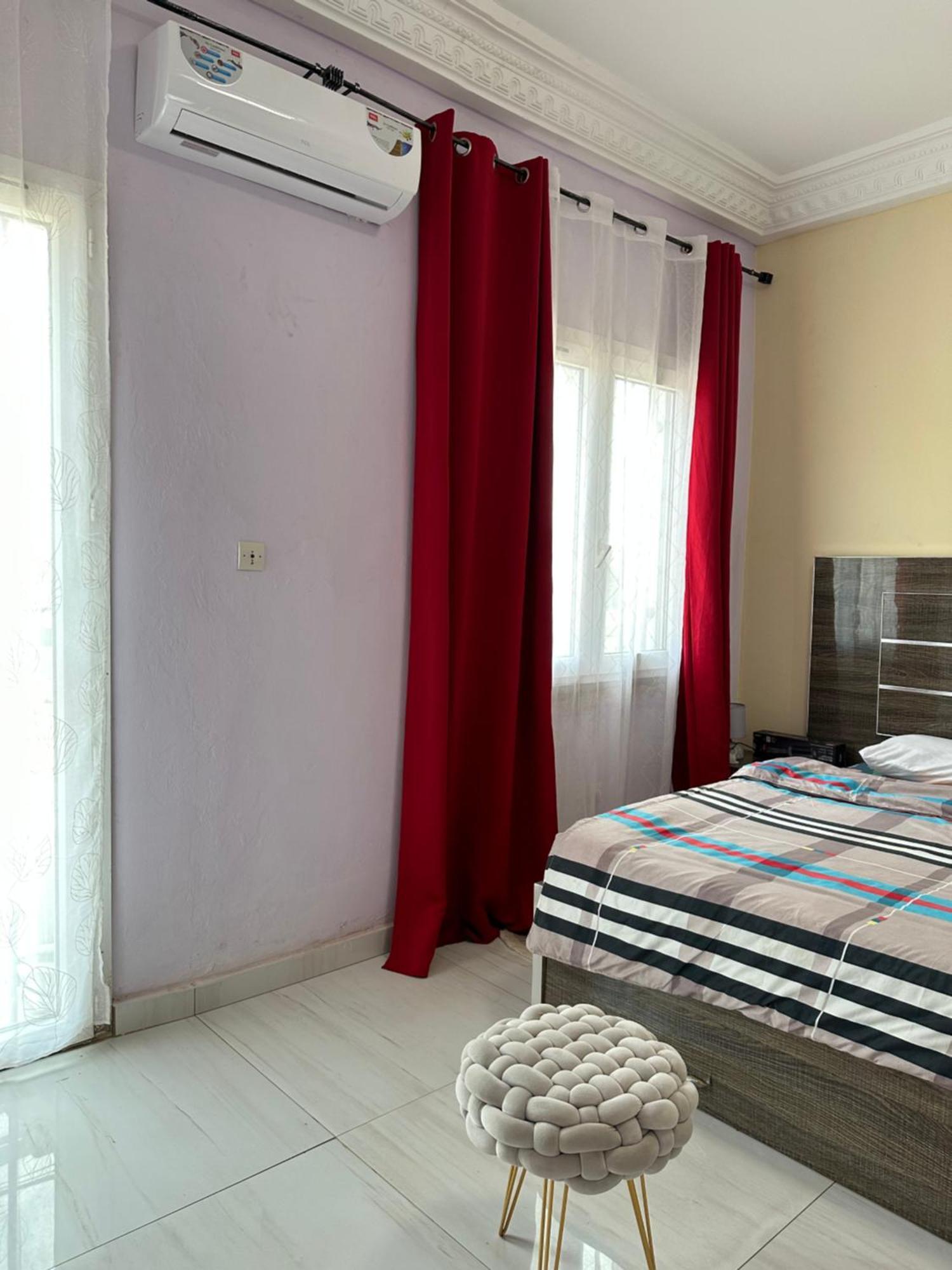 Residences Primis Thies - Appartements Et Chambres Exterior foto