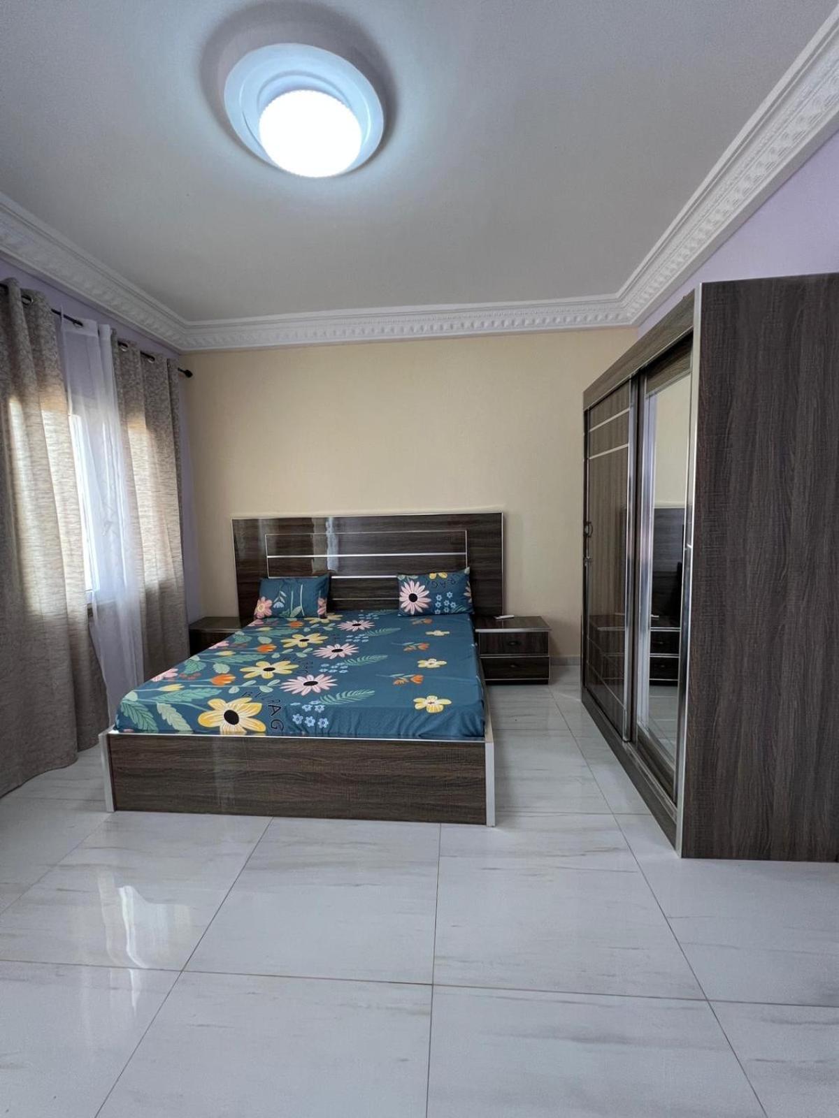 Residences Primis Thies - Appartements Et Chambres Exterior foto