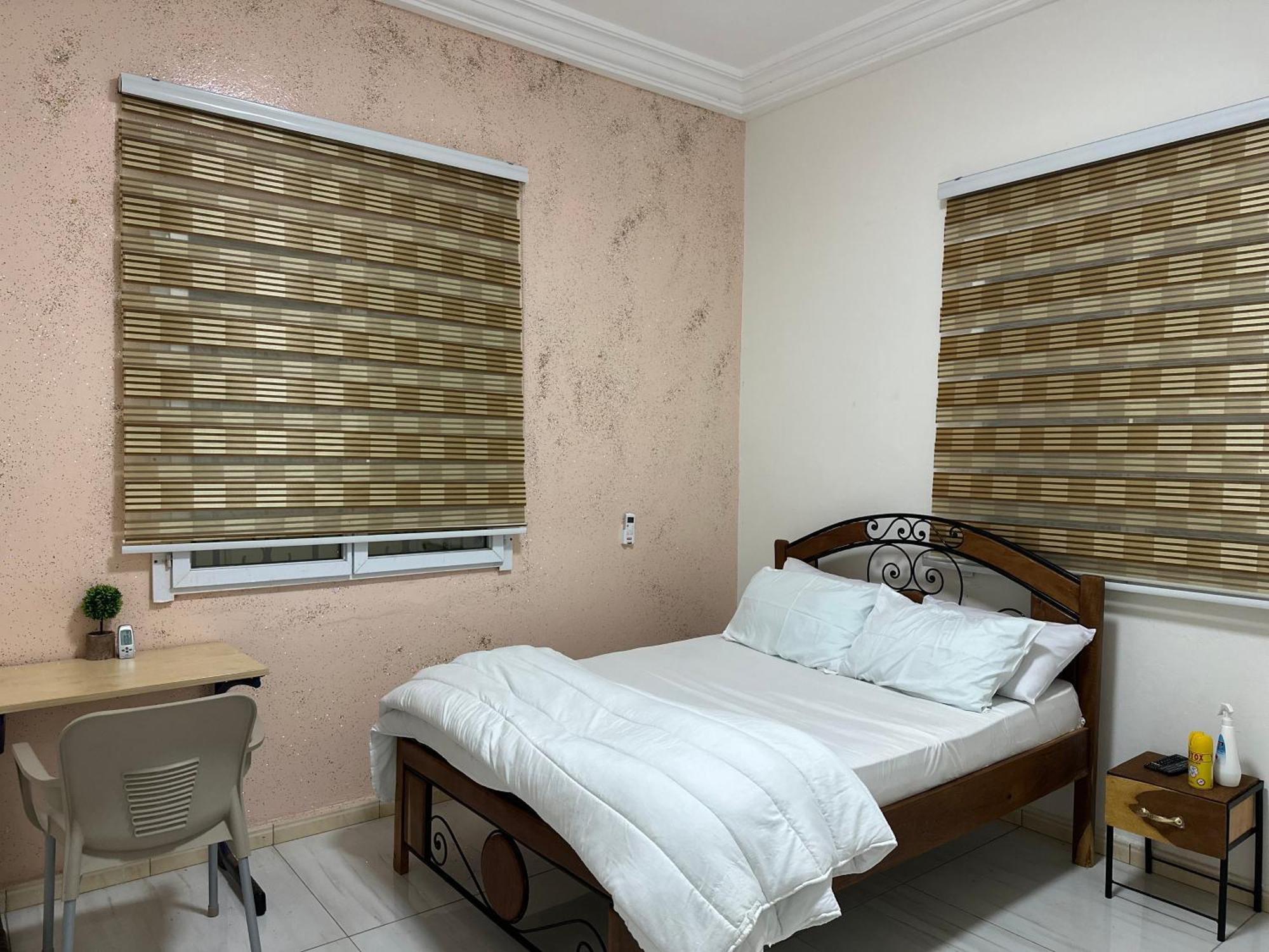 Residences Primis Thies - Appartements Et Chambres Exterior foto